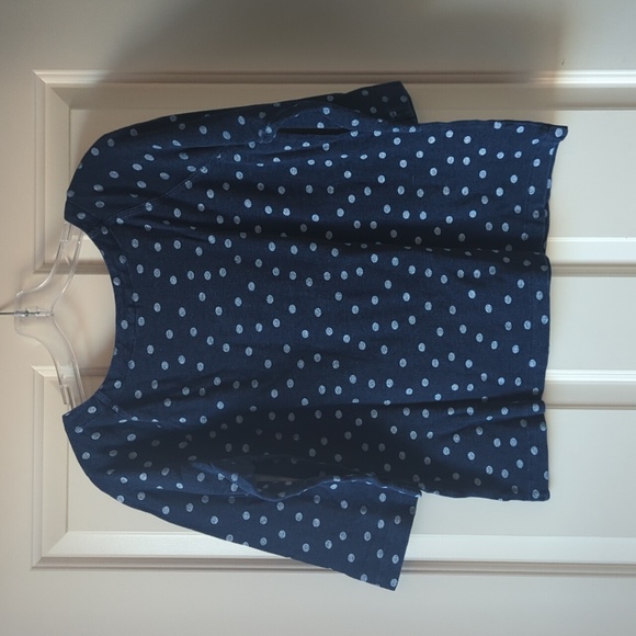 SALE 2/$6 Lands' End Top - Picture 6 of 6